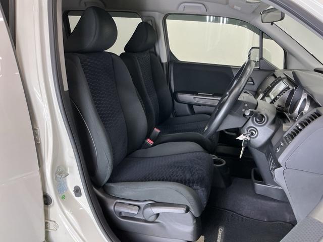 クロスロード 18LXパッケージ ナビ Rカメラ TV DVD CD ETC車載器 キーレスエントリー メンテナンスノート オートエアコン ABS パワーウィンドウ パワステ エアバック ダブルエアバック リアカメラ 盗難防止(18枚目)