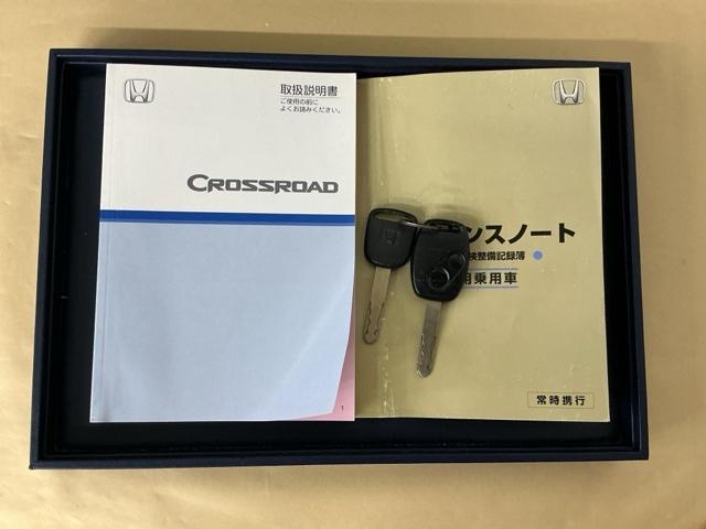 クロスロード 18LXパッケージ ナビ Rカメラ TV DVD CD ETC車載器 キーレスエントリー メンテナンスノート オートエアコン ABS パワーウィンドウ パワステ エアバック ダブルエアバック リアカメラ 盗難防止(23枚目)