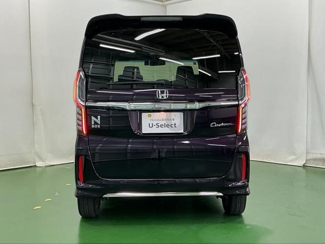 Ｎ－ＢＯＸカスタム Ｌ　ナビ　Ｒカメラ　ブルートゥース　フルセグ　Ｐソナー　サイドエアバッグ　Ａストップ　シートヒータ　ベンチシート　点検記録簿　キーフリーシステム　ＬＥＤライト　リアカメ　クルーズコントロール　ＡＣ　ＥＴＣ（9枚目）