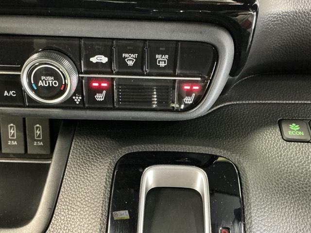 Ｎ－ＢＯＸカスタム Ｌ　ナビ　Ｒカメラ　ブルートゥース　フルセグ　Ｐソナー　サイドエアバッグ　Ａストップ　シートヒータ　ベンチシート　点検記録簿　キーフリーシステム　ＬＥＤライト　リアカメ　クルーズコントロール　ＡＣ　ＥＴＣ（15枚目）