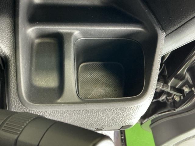 Ｎ－ＢＯＸカスタム Ｌ　ナビ　Ｒカメラ　ブルートゥース　フルセグ　Ｐソナー　サイドエアバッグ　Ａストップ　シートヒータ　ベンチシート　点検記録簿　キーフリーシステム　ＬＥＤライト　リアカメ　クルーズコントロール　ＡＣ　ＥＴＣ（18枚目）