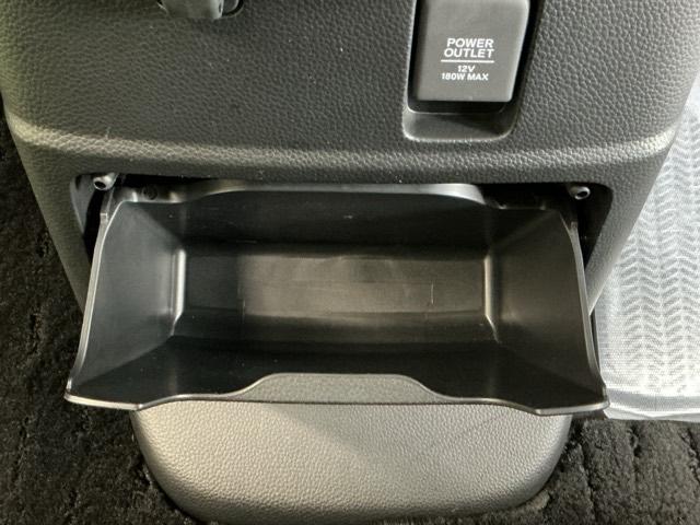 Ｎ－ＢＯＸカスタム Ｌ　ナビ　Ｒカメラ　ブルートゥース　フルセグ　Ｐソナー　サイドエアバッグ　Ａストップ　シートヒータ　ベンチシート　点検記録簿　キーフリーシステム　ＬＥＤライト　リアカメ　クルーズコントロール　ＡＣ　ＥＴＣ（69枚目）