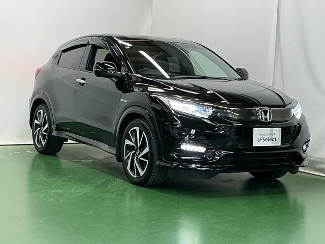 ヴェゼル ハイブリッドＲＳ・ホンダセンシング　ドラレコ　ナビ　Ｒカメラ　ブルートゥース　ＥＴＣ付　定期点検記録簿　サイドＳＲＳ　フルオートエアコン　ＵＳＢ接続　両席エアバック　スマキー　オートクルーズコントロール　衝突軽減ブレーキシステム　イモビ（7枚目）