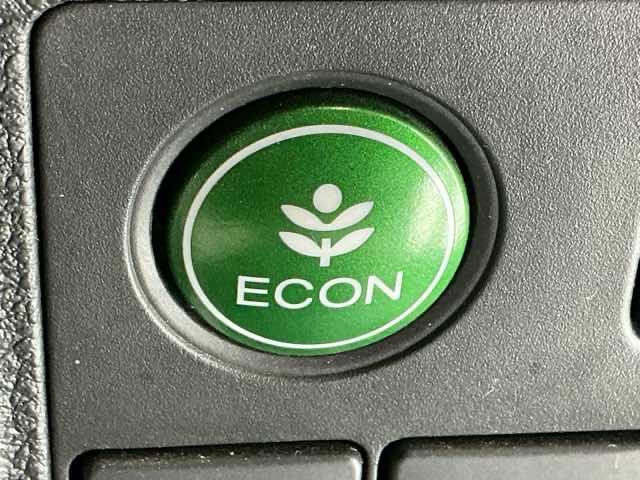 ヴェゼル ハイブリッドＲＳ・ホンダセンシング　ドラレコ　ナビ　Ｒカメラ　ブルートゥース　ＥＴＣ付　定期点検記録簿　サイドＳＲＳ　フルオートエアコン　ＵＳＢ接続　両席エアバック　スマキー　オートクルーズコントロール　衝突軽減ブレーキシステム　イモビ（27枚目）
