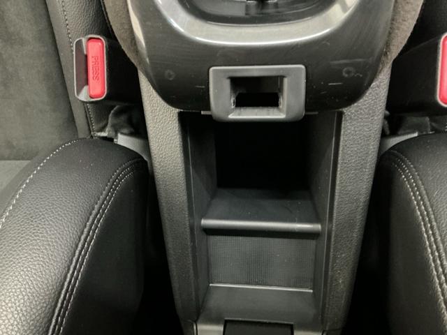 ヴェゼル ハイブリッドＲＳ・ホンダセンシング　ドラレコ　ナビ　Ｒカメラ　ブルートゥース　ＥＴＣ付　定期点検記録簿　サイドＳＲＳ　フルオートエアコン　ＵＳＢ接続　両席エアバック　スマキー　オートクルーズコントロール　衝突軽減ブレーキシステム　イモビ（54枚目）