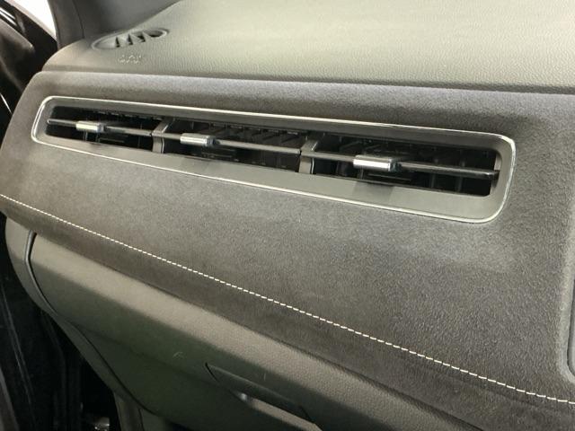 ヴェゼル ハイブリッドＲＳ・ホンダセンシング　ドラレコ　ナビ　Ｒカメラ　ブルートゥース　ＥＴＣ付　定期点検記録簿　サイドＳＲＳ　フルオートエアコン　ＵＳＢ接続　両席エアバック　スマキー　オートクルーズコントロール　衝突軽減ブレーキシステム　イモビ（57枚目）