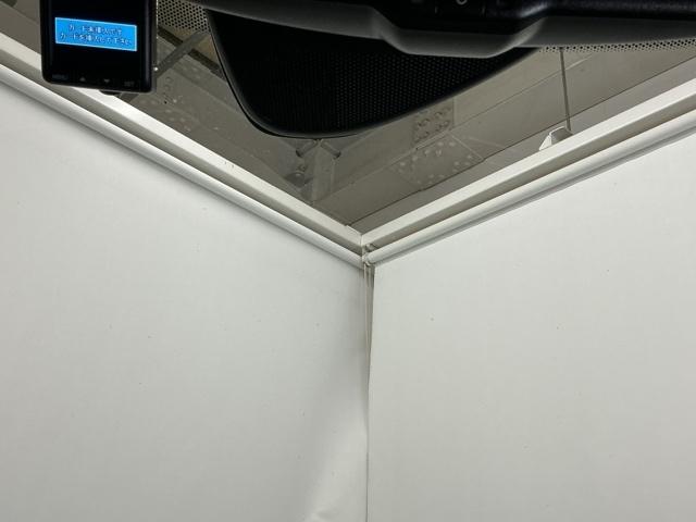 ヴェゼル ハイブリッドＲＳ・ホンダセンシング　ドラレコ　ナビ　Ｒカメラ　ブルートゥース　ＥＴＣ付　定期点検記録簿　サイドＳＲＳ　フルオートエアコン　ＵＳＢ接続　両席エアバック　スマキー　オートクルーズコントロール　衝突軽減ブレーキシステム　イモビ（67枚目）