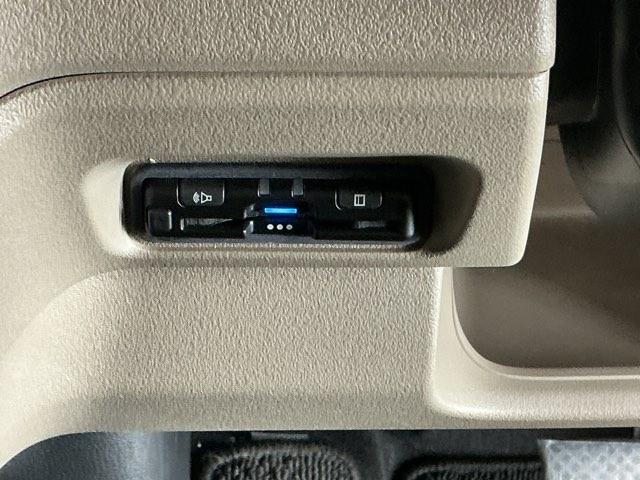 N-BOXジョイ ベースグレード ドラレコ ナビ Rカメラ ブルートゥース 踏み間違い防止装置 Bカメラ 全周囲カメラ 横滑り防止機能 LEDランプ 点検記録簿 クルーズコントロール パワーウィンドウ 前席シートヒーター スマートキー(15枚目)