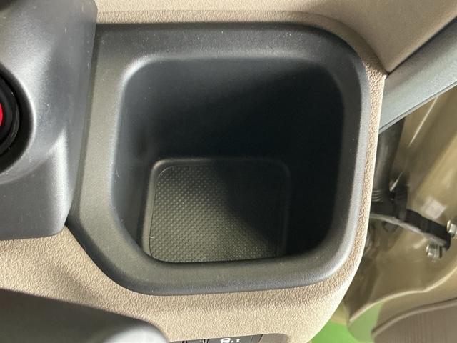 N-BOXジョイ ベースグレード ドラレコ ナビ Rカメラ ブルートゥース 踏み間違い防止装置 Bカメラ 全周囲カメラ 横滑り防止機能 LEDランプ 点検記録簿 クルーズコントロール パワーウィンドウ 前席シートヒーター スマートキー(20枚目)