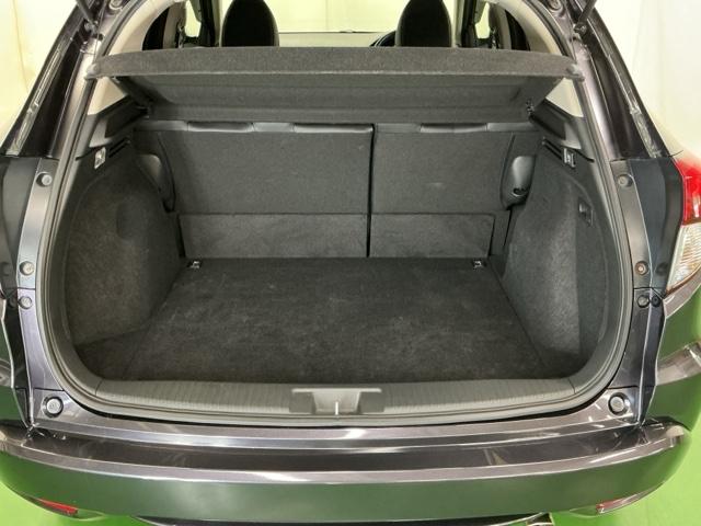 ヴェゼル ハイブリッドZ ナビ Rカメラ ブルートゥース フルセグ スマキー LEDランプ ETC付 整備記録簿 シ-トヒ-タ- サイドカーテンエアバック 運転席助手席エアバッグ VSA パワーステアリング フルオートエアコン(25枚目)