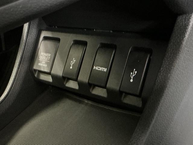 ヴェゼル ハイブリッドZ ナビ Rカメラ ブルートゥース フルセグ スマキー LEDランプ ETC付 整備記録簿 シ-トヒ-タ- サイドカーテンエアバック 運転席助手席エアバッグ VSA パワーステアリング フルオートエアコン(51枚目)