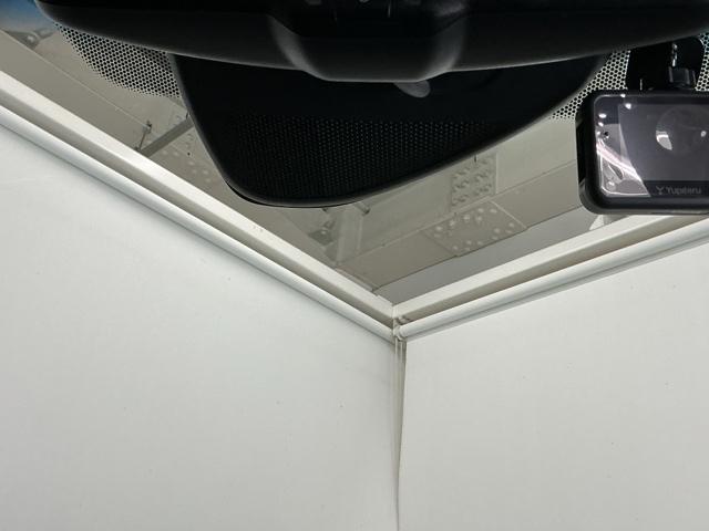 ヴェゼル ハイブリッドZ ナビ Rカメラ ブルートゥース フルセグ スマキー LEDランプ ETC付 整備記録簿 シ-トヒ-タ- サイドカーテンエアバック 運転席助手席エアバッグ VSA パワーステアリング フルオートエアコン(63枚目)