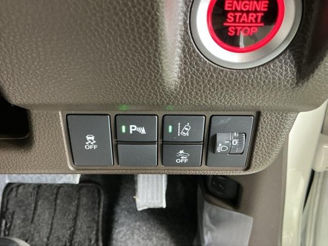 N-WGN L ドラレコ Rカメラ ブルートゥースETC Pセンサー 誤発進抑制 シートヒータ 記録簿 バックカメラ ベンチシート 盗難防止システム ABS スマートキー LEDヘッドライト サイドカーテンエアバック(30枚目)