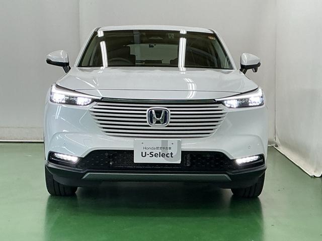 ヴェゼル ｅ：ＨＥＶＸ　ドラレコ　ナビ　Ｒカメラ　ブルートゥース　前後障害物センサー　ＡＡＣ　イモビライザー　スマ－トキ－　誤発進抑制　ＰＷ　リアカメラ　クルコン　ＥＳＣ　ＥＴＣ装備　キーフリー　ＬＥＤヘッドランプ　ＡＢＳ（6枚目）