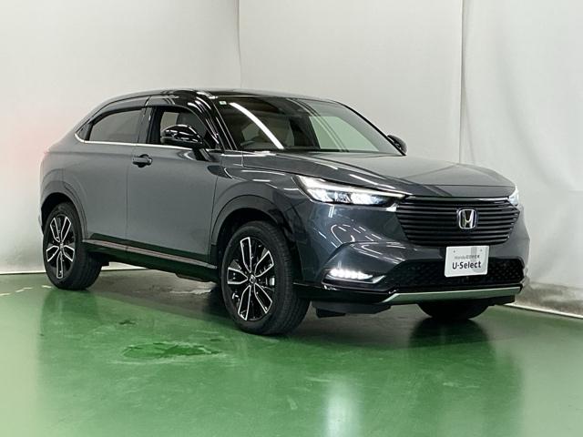 ヴェゼル ｅ：ＨＥＶＰＬａＹ　ナビ　Ｒカメラ　ブルートゥース　フルセグＴＶ　衝突被害軽減ブレーキ　カーテンエアバッグ　盗難防止装置　アイドルストップ　Ｐセンサー　ＡＢＳ　ＥＳＣ　フルオートエアコン　リアカメラ　シートヒータ　ＥＴＣ（7枚目）