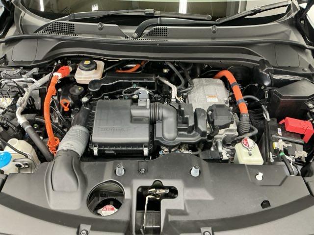 ヴェゼル ｅ：ＨＥＶＰＬａＹ　ナビ　Ｒカメラ　ブルートゥース　フルセグＴＶ　衝突被害軽減ブレーキ　カーテンエアバッグ　盗難防止装置　アイドルストップ　Ｐセンサー　ＡＢＳ　ＥＳＣ　フルオートエアコン　リアカメラ　シートヒータ　ＥＴＣ（31枚目）