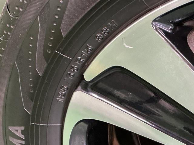 フリードハイブリッド ハイブリッド・ＥＸ　ナビ　Ｒカメラ　ブルートゥース　フルセグＴＶ　シ－トヒ－タ－　整備記録簿　リヤカメラ　ＬＥＤライト　フルオートエアコン　ＡＢＳ　ＤＶＤ再生可　ウォークスルー　サイドエアバッグ　キーフリー　ＥＴＣ車載器（45枚目）