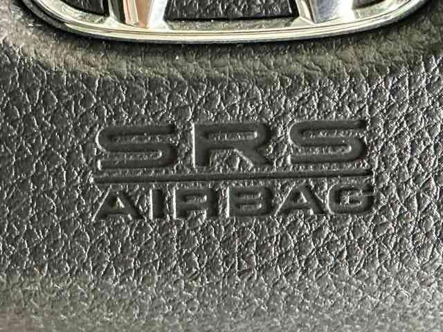 フリード ｅ：ＨＥＶクロスター　ドラレコ　ナビ　Ｒカメラ　ブルートゥース　ＥＴＣ装備　Ｓヒーター　衝突軽減ブレーキシステム　フルセグ　オートエアコン　バックモニター　ＬＥＤライト　パーキングセンサー　スマートキー　キーレス　ＵＳＢ（54枚目）