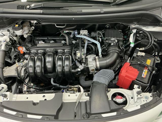 フィット ホーム　ドラレコ　ディスプレイオーディオ　ブルートゥース　記録簿　衝突軽減　リアカメラ　ソナー　ＵＳＢ接続　ＡＡＣ　横滑り防止機能　サイドエアバック　オートライト　ＬＥＤライト　クルーズコントロール　スマキー（28枚目）