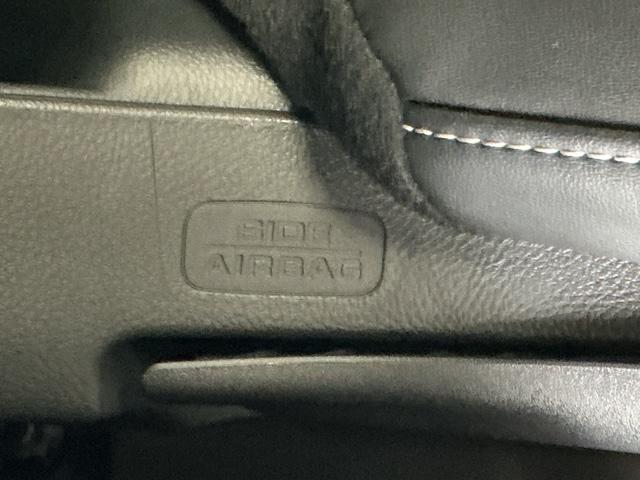 フィット ホーム　ドラレコ　ディスプレイオーディオ　ブルートゥース　記録簿　衝突軽減　リアカメラ　ソナー　ＵＳＢ接続　ＡＡＣ　横滑り防止機能　サイドエアバック　オートライト　ＬＥＤライト　クルーズコントロール　スマキー（63枚目）