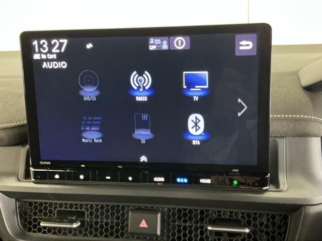 ＡＶメニューはご覧の通り、様々なコンテンツに対応、ドライブを楽しく演出できます。詳しくはスタッフへお尋ねください