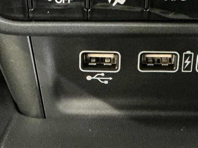 Ｎ－ＷＧＮカスタム Ｌ・ターボ　ナビ　Ｒカメラ　ブルートゥース　アルミホイール　衝突被害軽減装置　ＬＥＤランプ　クリアランスソナー　Ｂカメ　サイドエアバック　前席シートヒーター　イモビ　スマートキー・プッシュスタート　キーフリー（18枚目）