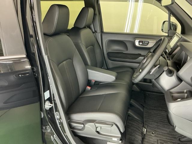 Ｎ－ＷＧＮカスタム Ｌ・ターボ　ナビ　Ｒカメラ　ブルートゥース　アルミホイール　衝突被害軽減装置　ＬＥＤランプ　クリアランスソナー　Ｂカメ　サイドエアバック　前席シートヒーター　イモビ　スマートキー・プッシュスタート　キーフリー（22枚目）