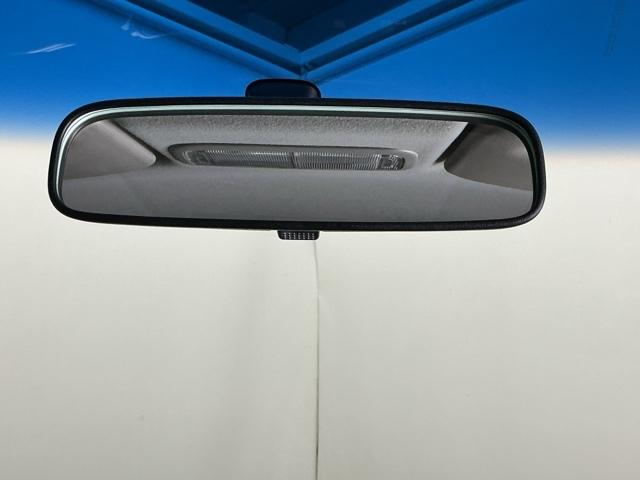 フリード Ｇエアロ　ナビ　Ｒカメラ　ブルートゥース　ＴＶ　助手席エアバッグ　地デジテレビ　キーレスエントリ　エアバック　パワーステアリング　記録簿付き　エアコン　ＥＴＣ付き　ＤＶＤ　ＡＢＳ　パワーウィンドウ（50枚目）