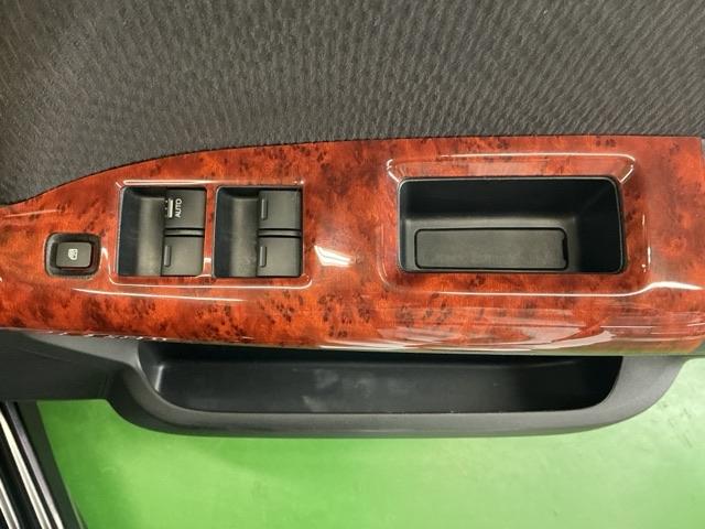 フリード Ｇエアロ　ナビ　Ｒカメラ　ブルートゥース　ＴＶ　助手席エアバッグ　地デジテレビ　キーレスエントリ　エアバック　パワーステアリング　記録簿付き　エアコン　ＥＴＣ付き　ＤＶＤ　ＡＢＳ　パワーウィンドウ（61枚目）