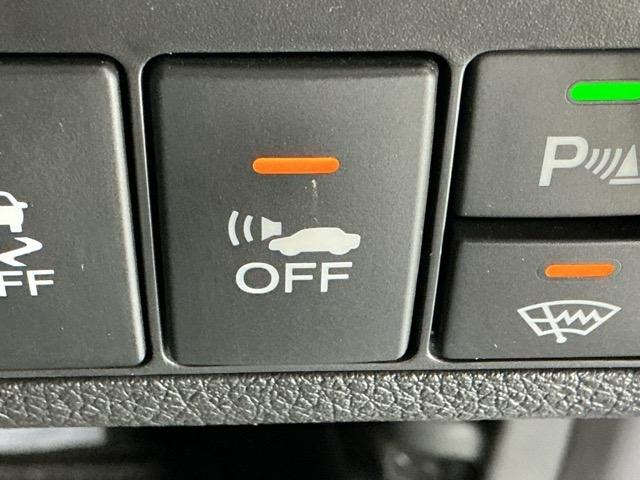 ヴェゼル ハイブリッドＺ　ナビ　Ｒカメラ　ブルートゥース　フルセグ　スマキー　パーキングセンサー　ＬＥＤランプ　ＥＴＣ付　ＵＳＢ　整備記録簿　シ－トヒ－タ－　サイドカーテンエアバック　運転席助手席エアバッグ　ＶＳＡ　キーフリ（54枚目）