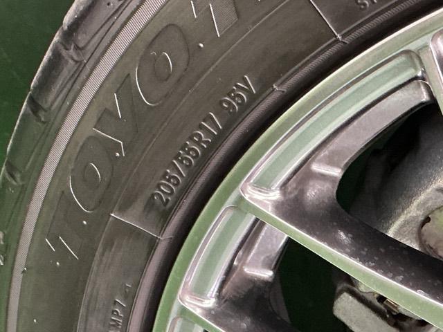 ヴォクシー ＺＳ煌ＩＩＩ　ドラレコ　ナビ　Ｒカメラ　後席モニター　コーナーセンサ　プリクラッシュ　スマートキ　アイスト　ＤＶＤ再生機能　記録簿付き　横滑り防止装置　三列シート　盗難防止　オートエアコン　キーレス　ＥＴＣ装備（45枚目）