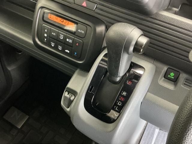 Ｎ－ＶＡＮ Ｇ・ホンダセンシング　ドラレコ　路外逸脱抑制機能　横滑り抑制　ＡＢＳ　前後誤発進抑制機能　定期点検記録簿　ダブルエアバック　パワーウインド　盗難防止システム　キーレスキー　パワステ　フルオートエアコン　クルーズコントロール（14枚目）