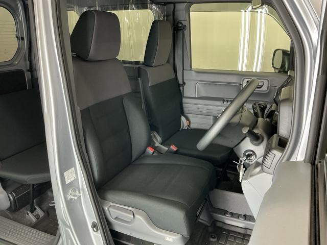 Ｎ－ＶＡＮ Ｇ・ホンダセンシング　ドラレコ　路外逸脱抑制機能　横滑り抑制　ＡＢＳ　前後誤発進抑制機能　定期点検記録簿　ダブルエアバック　パワーウインド　盗難防止システム　キーレスキー　パワステ　フルオートエアコン　クルーズコントロール（16枚目）