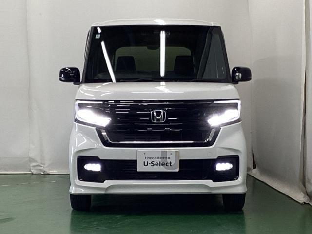 Ｎ－ＢＯＸカスタム Ｌスタイル＋ブラック　ドラレコ　ナビ　Ｒカメラ　ブルートゥース　衝突軽減ブレ－キ　パーキングセンサー　ＤＶＤ再生　横滑り防止　シ－トヒ－タ－　クルーズコントロール　ＬＥＤライト　地デジ　イモビライザー　スマキー　ＡＢＳ（6枚目）