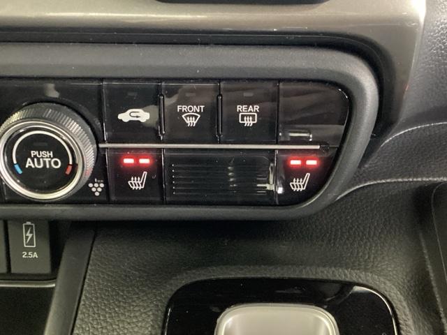 Ｎ－ＢＯＸカスタム Ｌスタイル＋ブラック　ドラレコ　ナビ　Ｒカメラ　ブルートゥース　衝突軽減ブレ－キ　パーキングセンサー　ＤＶＤ再生　横滑り防止　シ－トヒ－タ－　クルーズコントロール　ＬＥＤライト　地デジ　イモビライザー　スマキー　ＡＢＳ（14枚目）