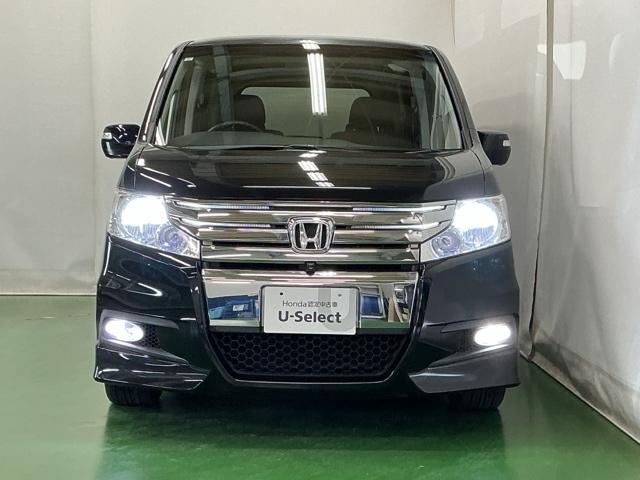 ステップワゴンスパーダ Ｚクールスピリット　ナビ　Ｒカメラ　後席モニター　ＤＶＤ　ＴＶ　キーフリー　横滑防止　記録簿付き　フルオートエアコン　パワーウインドウ　三列シート　運転席エアバック　パワステ　ワンセグ　ＡＢＳ　ＥＴＣ　スマートキ（6枚目）