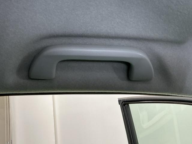 ステップワゴンスパーダ Ｚクールスピリット　ナビ　Ｒカメラ　後席モニター　ＤＶＤ　ＴＶ　キーフリー　横滑防止　記録簿付き　フルオートエアコン　パワーウインドウ　三列シート　運転席エアバック　パワステ　ワンセグ　ＡＢＳ　ＥＴＣ　スマートキ（54枚目）