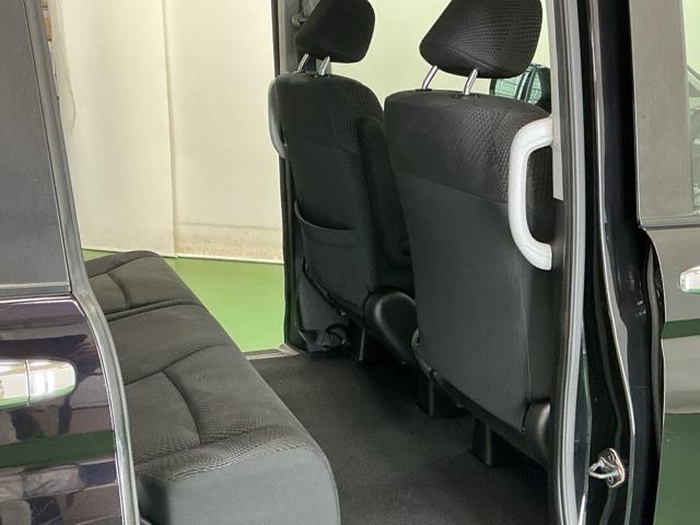 ステップワゴンスパーダ Ｚクールスピリット　ナビ　Ｒカメラ　後席モニター　ＤＶＤ　ＴＶ　キーフリー　横滑防止　記録簿付き　フルオートエアコン　パワーウインドウ　三列シート　運転席エアバック　パワステ　ワンセグ　ＡＢＳ　ＥＴＣ　スマートキ（60枚目）