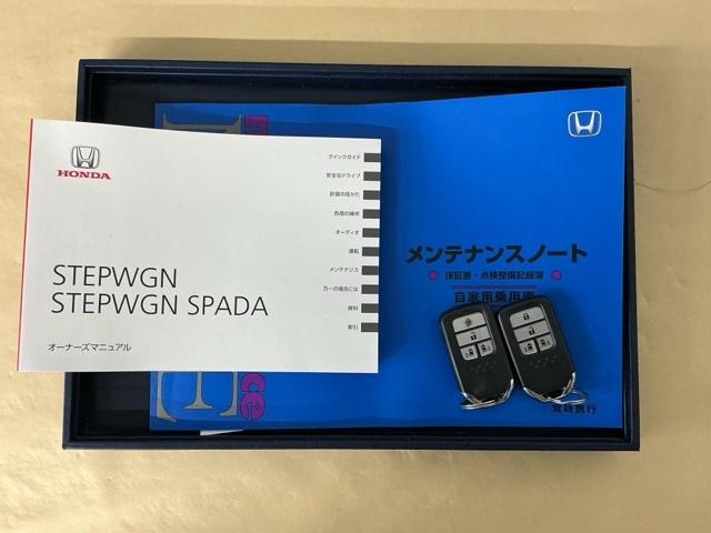 ステップワゴンスパーダ スパーダホンダセンシング　ドラレコ　ナビ　Ｒカメラ　後席モニター　盗難防止　助手席エアバッグ　Ｗパワスラ　記録簿有　地デジ　ＬＥＤライト　横滑り防止システム　オートエアコン　リアカメラ　ドライブレコーダー装着車　ＵＳＢ　スマ鍵（32枚目）