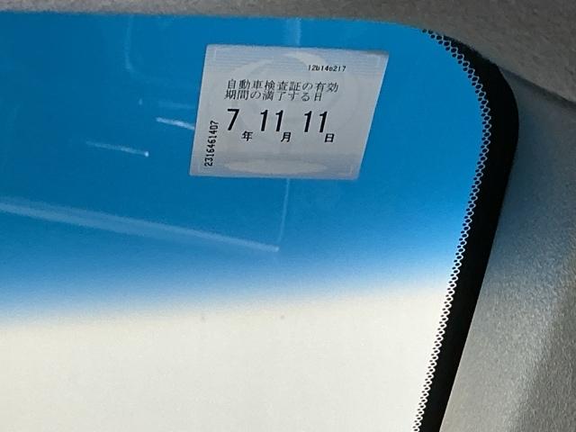ステップワゴンスパーダ スパーダホンダセンシング　ドラレコ　ナビ　Ｒカメラ　後席モニター　盗難防止　助手席エアバッグ　Ｗパワスラ　記録簿有　地デジ　ＬＥＤライト　横滑り防止システム　オートエアコン　リアカメラ　ドライブレコーダー装着車　ＵＳＢ　スマ鍵（36枚目）