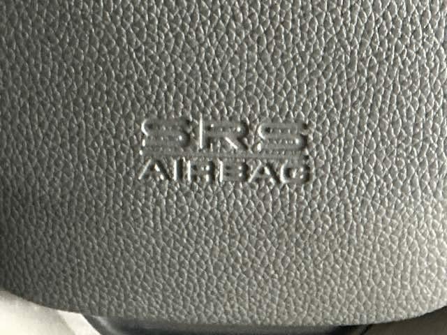 ステップワゴンスパーダ スパーダホンダセンシング　ドラレコ　ナビ　Ｒカメラ　後席モニター　盗難防止　助手席エアバッグ　Ｗパワスラ　記録簿有　地デジ　ＬＥＤライト　横滑り防止システム　オートエアコン　リアカメラ　ドライブレコーダー装着車　ＵＳＢ　スマ鍵（63枚目）