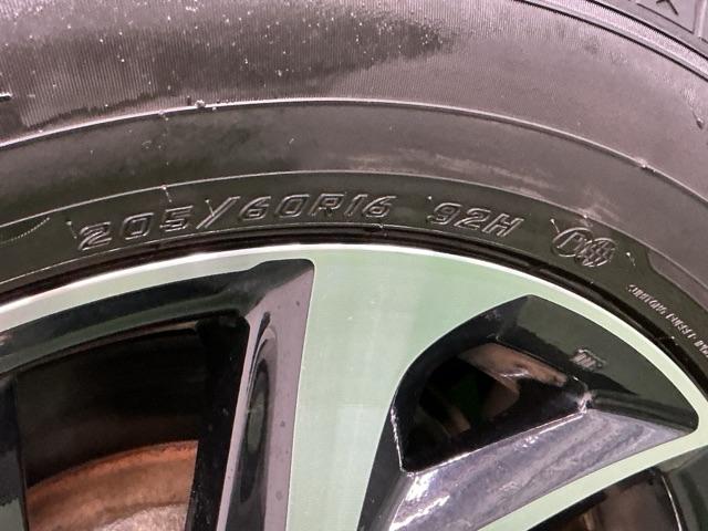 ステップワゴンスパーダ スパーダホンダセンシング　ドラレコ　ナビ　Ｒカメラ　後席モニター　盗難防止　助手席エアバッグ　Ｗパワスラ　記録簿有　地デジ　ＬＥＤライト　横滑り防止システム　オートエアコン　リアカメラ　ドライブレコーダー装着車　ＵＳＢ　スマ鍵（65枚目）