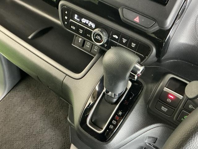 N-BOXカスタム L ドラレコ ナビ Rカメラ ブルートゥース Pソナー サイドエアバッグ Aストップ シートヒータ ベンチシート 点検記録簿 キーフリーシステム LEDライト リアカメ クルーズコントロール AC ETC(17枚目)