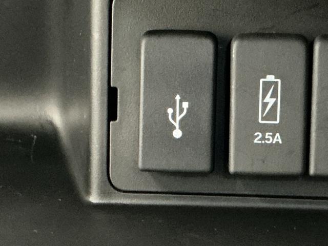 N-BOXカスタム L ドラレコ ナビ Rカメラ ブルートゥース Pソナー サイドエアバッグ Aストップ シートヒータ ベンチシート 点検記録簿 キーフリーシステム LEDライト リアカメ クルーズコントロール AC ETC(19枚目)