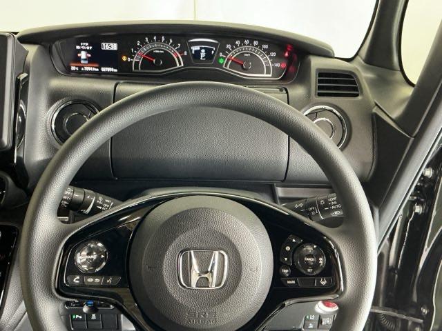 N-BOXカスタム L ドラレコ ナビ Rカメラ ブルートゥース Pソナー サイドエアバッグ Aストップ シートヒータ ベンチシート 点検記録簿 キーフリーシステム LEDライト リアカメ クルーズコントロール AC ETC(25枚目)