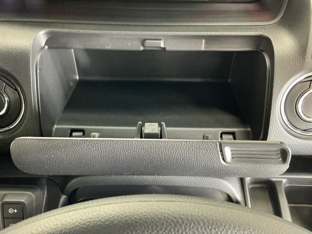 N-BOXカスタム L ドラレコ ナビ Rカメラ ブルートゥース Pソナー サイドエアバッグ Aストップ シートヒータ ベンチシート 点検記録簿 キーフリーシステム LEDライト リアカメ クルーズコントロール AC ETC(60枚目)