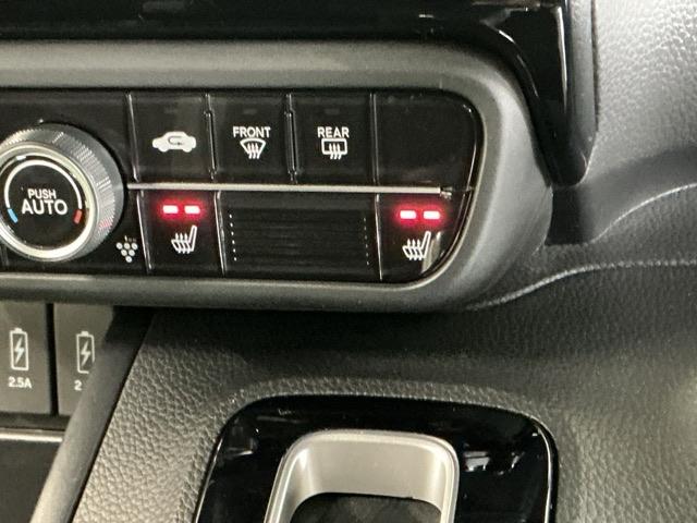 Ｎ－ＢＯＸカスタム Ｌ　ドラレコ　ナビ　Ｒカメラ　ブルートゥース　両席電動スライドドア　Ｐソナー　サイドエアバッグ　Ａストップ　シートヒータ　ベンチシート　点検記録簿　キーフリーシステム　ＬＥＤライト　リアカメ　ＡＣ　ＥＴＣ（16枚目）