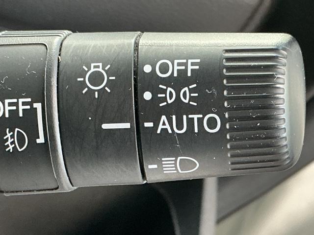 Ｎ－ＢＯＸカスタム Ｌ　ドラレコ　ナビ　Ｒカメラ　ブルートゥース　両席電動スライドドア　Ｐソナー　サイドエアバッグ　Ａストップ　シートヒータ　ベンチシート　点検記録簿　キーフリーシステム　ＬＥＤライト　リアカメ　ＡＣ　ＥＴＣ（27枚目）