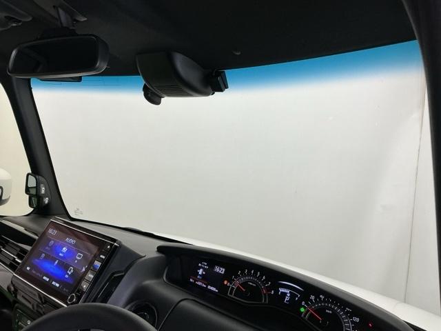 Ｎ－ＢＯＸカスタム Ｌ　ドラレコ　ナビ　Ｒカメラ　ブルートゥース　両席電動スライドドア　Ｐソナー　サイドエアバッグ　Ａストップ　シートヒータ　ベンチシート　点検記録簿　キーフリーシステム　ＬＥＤライト　リアカメ　ＡＣ　ＥＴＣ（33枚目）