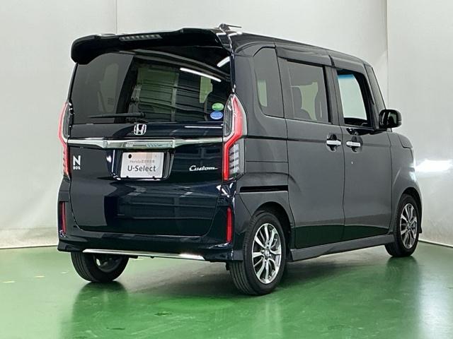 N-BOXカスタム L ドラレコ ナビ Rカメラ ブルートゥース Pソナー サイドエアバッグ Aストップ シートヒータ ベンチシート 点検記録簿 キーフリーシステム LEDライト リアカメ クルーズコントロール AC ETC(8枚目)